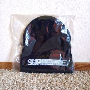 Supreme Logo Beanie Black White SS23 Spring Summer 2023 Skateboard Hat